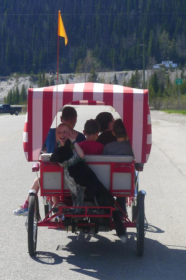 Mountain Thyme Getaway Hotel Barkerville ภายนอก รูปภาพ
