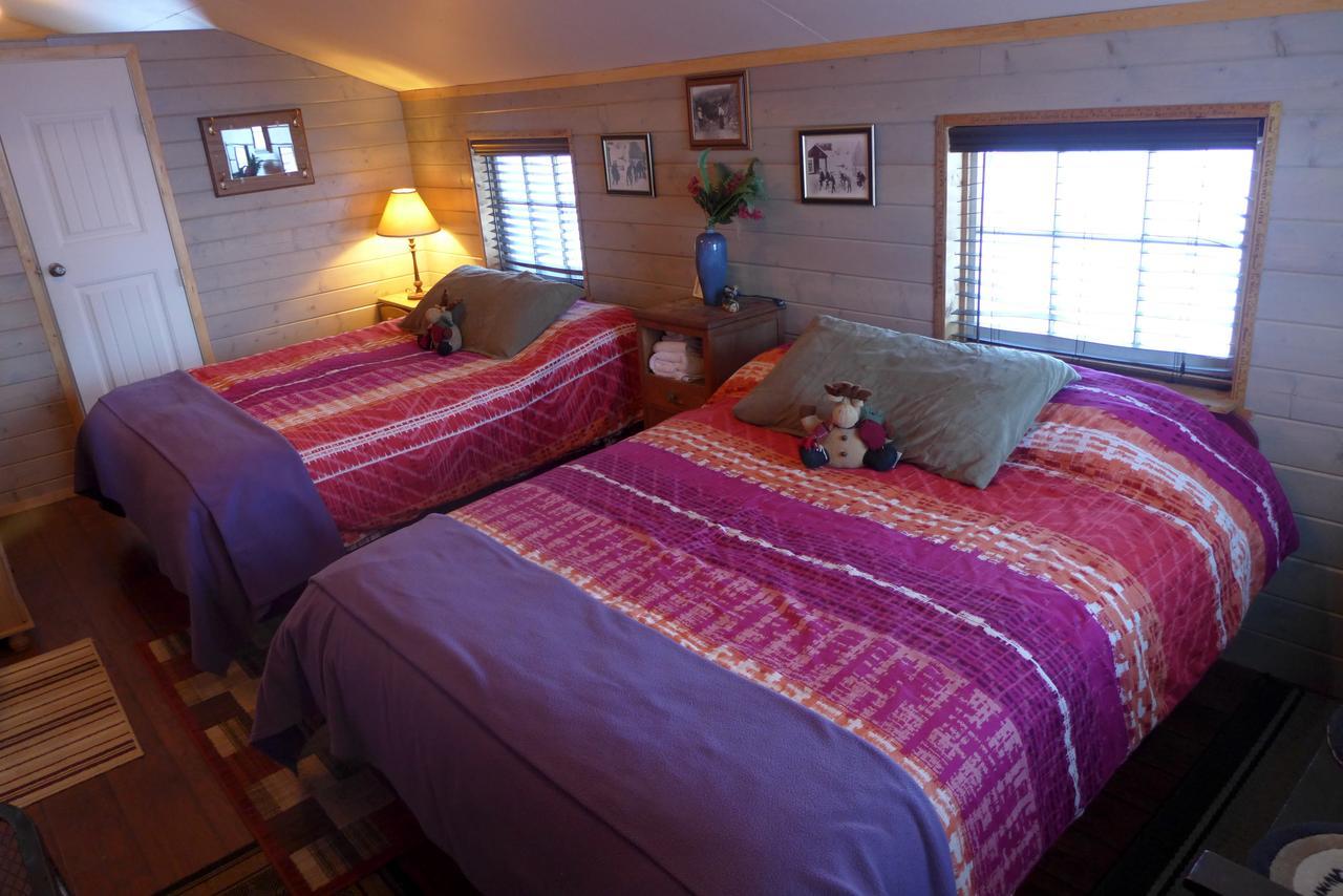Mountain Thyme Getaway Hotel Barkerville ภายนอก รูปภาพ