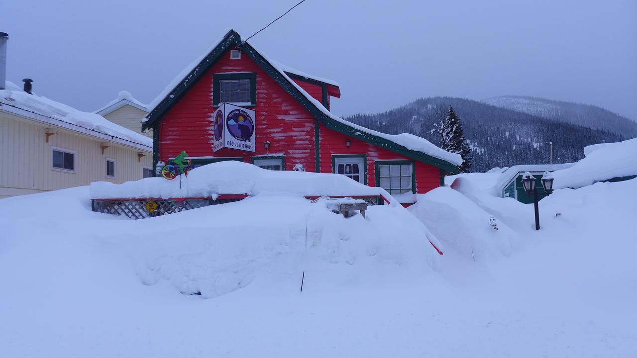 Mountain Thyme Getaway Hotel Barkerville ภายนอก รูปภาพ